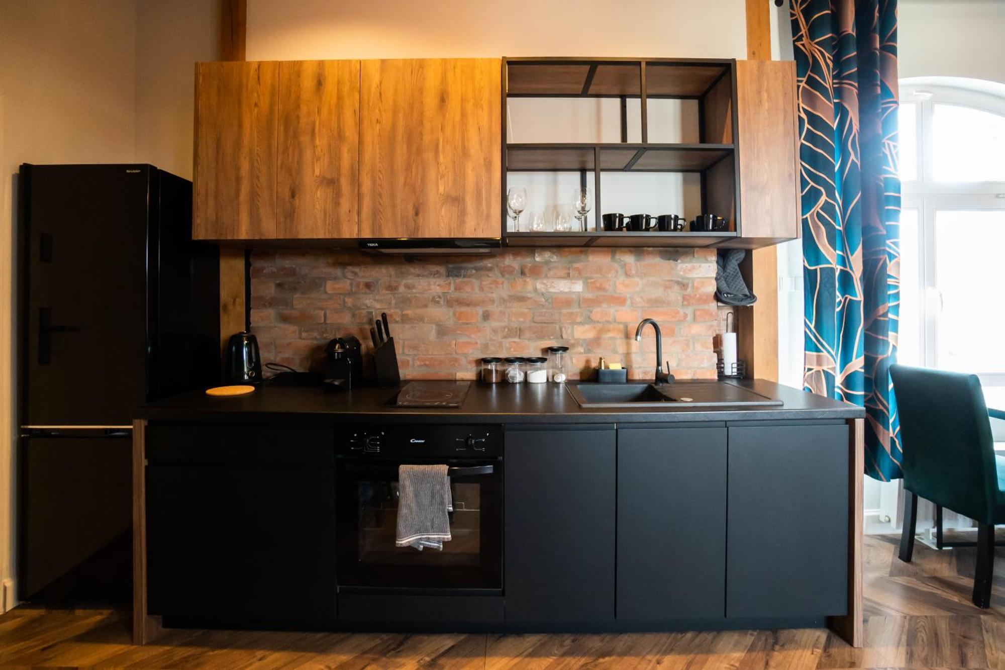 Apartamenty Pioro I Atrament Thorn Exterior foto